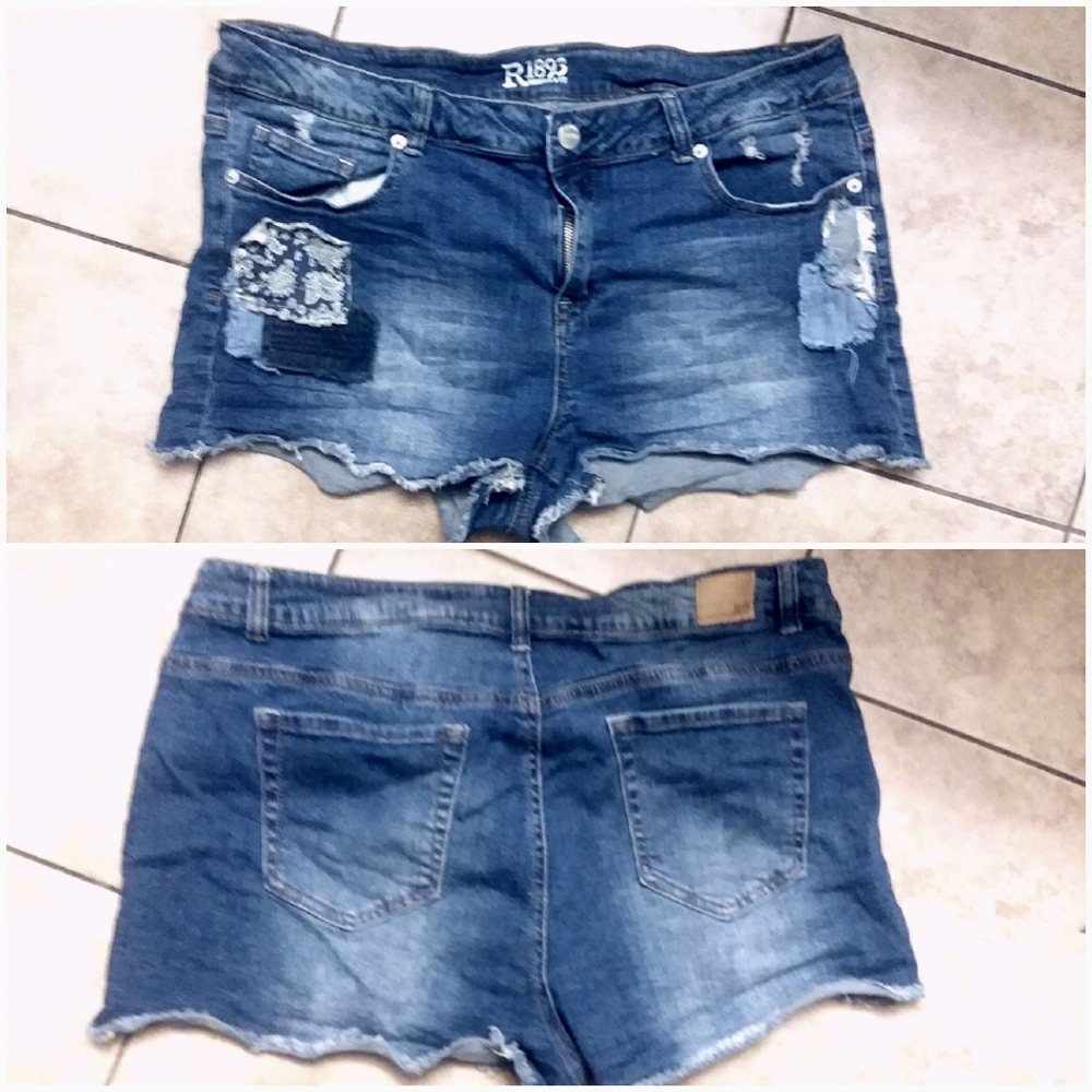 R 1893 Jean Short's - Picture 1 of 3